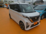 右前からの画像です!お車の事でしたらお任せ下さい!