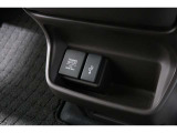 スマートフォンなどの音楽再生が可能なUSB接続ジャック装備車両です♪♪♪