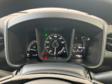 ホンダセンシング装着車となっております。衝突軽減ブレーキ、誤発進抑制機能、歩行者事故低減ステアリング、路外逸脱抑制機能、アダプティブクルーズコントロール、車線維持支援システム他、安全運転を幅広く支援。