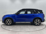 ボリュームのある構成はMINIに相応しいデザインとなっています