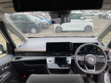 セレナ 1.4 e-POWER ハイウェイスターV 