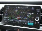 Honda CONNECT対応でさらに便利が広がったナビディスプレー。 指先からあらゆる情報にアクセス。機能は増えても快適な操作性はそのまま。