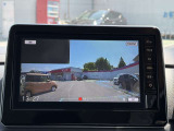 ドライブレコーダーと接続されているため、モニターに映像を表示することができます。
