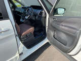 快適に運転できるドライブポジション!チルト機構付きステアリングで無理のない運転姿勢がとれます