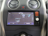 お出かけの強い味方☆フルセグナビ搭載! AV機能:AM/FMラジオ・TV・CD・Bluetooth・SD・AUX