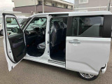 安全安心な走行のために、納車前には小さなクルマを知り尽くしたエキスパートが基本性能に関わる機能や状態を徹底的に点検しています。