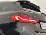 BMW伝統のL字型テールライト