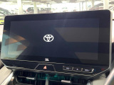 【12.3インチワイドナビ】高級感とインパクトのある大型ワイドナビを装備。各種オーディオ操作はもちろん、横長ワイド画面でのマップ2分割表示など、利便性も高いナビです♪