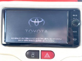 【純正ナビ】人気の純正ナビを装備しております。ナビの使いやすさはもちろん、オーディオ機能も充実!キャンプや旅行はもちろん、通勤や買い物など普段のドライブも楽しくなるはず♪