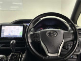 先進性と高級感あふれるコックピットを演出。誰がハンドルを握っても運転しやすい、開放的な視界が魅力です☆