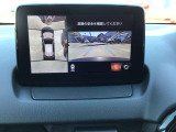 全方位モニター付きです。車庫入れ駐車も安心ですね☆