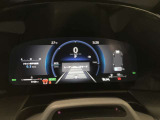 視認性よく綺麗な発色のメーターです。コクピットに座っている様なイメージでドライバーの心を高揚させます。