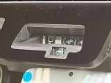 【スズキ セーフティサポート】走行中に前方の車両等を認識し、衝突しそうな時は警報とブレーキで衝突回避と被害軽減をアシスト。より安全にドライブをお楽しみいただけます。