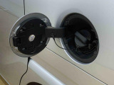 お車の状態をしっかりとお伝えするために1台の車両に付き40枚以上の画像を用意しております。外装はもちろん、室内の装備やお車の特徴などごらんください。