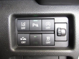 【コーナーセンサー】駐車時など障害物をセンサーが察知しアラームで教えてくれます!あると便利な装備です☆