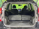 普段のお買い物や通勤、送迎等に十分な荷室スペースを確保しております。セカンドシートを倒すと、大きな荷物の積載も可能です♪