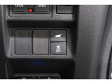 【横滑り防止装置】ドライバーの安全運転をアシストしてくれる装備が充実しています☆ドライバーの不安を安心へと変えてくれますね。