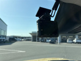 【 バックカメラ 】駐車が苦手な方でも映像で後方の安全確認もしっかり♪見えない死角の部分や距離感などモニター確認することが可能です!//