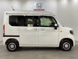 購入後も自社指定整備工場完備でお客様の愛車をしっかりサポート致します!御納車時には安全かつ安心してお乗り頂けるようホンダ専門知識を持つ整備スタッフが点検・整備・装備も説明をしてお渡ししております。
