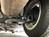 お車を安心してお乗りいただく為には、足回りの定期点検が欠かせません。サービスサポート(有償保証)では無料点検もご提供しており、安心のカーライフをお過ごしいただけるサポート体制が整っています。