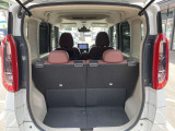 軽自動車サイズでも、今やラゲッジスペースの充実は当たり前です!本当に重宝しますよ。たくさん荷物を詰めて便利です。是非、お試しください!