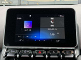 マルチファンクションタッチスクリーンは Android AutoとApple CarPlayに対応。googleなどのアプリによるナビゲーション等、多彩なメディアをお愉しみいただけます。