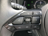 【ステアリングスイッチ】左です。ステアリングから手を離さず、運転に集中したまま手元でディスプレイオーディオの操作等ができます。