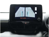 パノラミックビューモニター装備!サイドビュー/車両に取り付けたフロント、サイド、バックカメラの映像を合成しての映像を画面上に表示させることで、低速時の運転を補助する装置です。車両本体の取扱書もお読みく