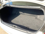 普段のお買い物や通勤、送迎等に十分な荷室スペースを確保しております。