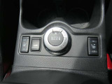 2WDと4WDの切り替えスイッチ・運転席&助手席のシートヒーター装備