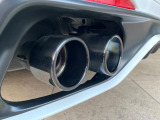 【TRD製マフラー】純正にはない個性あふれる「後ろ姿」を演出するTRDマフラー付き!ビジュアル・サウンド共にこだわりの一台に仕上がっております♪