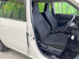 ドライバーによって運転しやすいポジションは異なり、あの車はどうなのか不安なこともありますよね。気になるお車は店頭で乗り込んでご確認いただけます♪