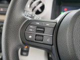 【ステアリングリモコン】 ハンドルから手を離さずにオーディオ 音量 モード切り替えなどが簡単に行える便利アイテムです。