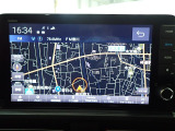 ホンダ純正ナビなのでダッシュボードにスッキリと収まっています。ナビの案内があれば土地勘の無い所でも道に迷わず安心!見知らぬ土地へのドライブも一層楽しくなります!