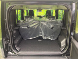 普段のお買い物や通勤、送迎等に十分な荷室スペースを確保しております。セカンドシートを倒すと、大きな荷物の積載も可能です♪