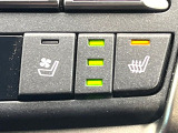 【シートベンチレーション】夏場は涼しい風でお尻や背中の熱やムレを防ぎ、冬はエアコンよりも早く温まってポカポカに!季節を問わず快適に過ごせます。