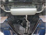 自社工房で輝くボディーと、綺麗で清潔な室内の車に生まれ変わります【ピカット一平】☆もちろん当社の技術スタッフの手により、すみずみまで点検整備が行われます。ぜひ、お客様の目でお確かめください。