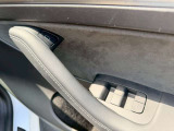 気になるお車がありましたら右の電話番号から直接お店にお問い合わせください。支払方法から車両情報、状態までなんでもご説明させて頂きます。スタッフ一同ご連絡お待ちしております。