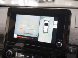 ◆全周囲カメラシステム◆運転席から見えにくい後方などをナビ画面で確認でき運転を支援するシステムです!