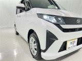 明るいライトが夜道を明るく照らしてくれます。 運転する上で、道路状況をいかに早く認識できるか重要なポイントです。 白色光が暗い道も明るく照らしてくれますよ。