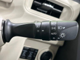【オートライト】周りの明るさに応じて自動でヘッドライトの点灯・消灯ができる機能です!ライトの付け忘れ・消し忘れなどが無くなり、雨の日や夕方の走行も安心!トンネル通過時も便利ですね♪