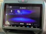 運転席、助手席にシートヒーターが付いてます。