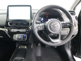 運転席からの操作もしやすいインパネ配置と、見切りのいいアイポイントですので、お車の操作性にも優れていますよ!快適・安心・安全です!!