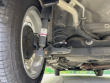 お車を安心してお乗りいただく為には、足回りの定期点検が欠かせません。サービスサポート(有償保証)では無料点検もご提供しており、安心のカーライフをお過ごしいただけるサポート体制が整っています。