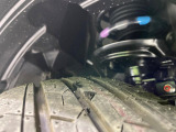 お車を安心してお乗りいただく為には、足回りの定期点検が欠かせません。サービスサポート(有償保証)では無料点検もご提供しており、安心のカーライフをお過ごしいただけるサポート体制が整っています。