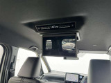 ★フリップダウン式後席モニター★大型の後席モニターでテレビやDVDなどを楽しめます!