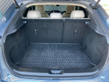 トノカバー付きのトランクルームは荷室の荷物が見えず安心です。