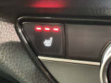フロント両席にはシートヒーターが付いています!寒い日に便利な装備ですね。