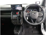 見通しのよいすっきりとした視界で、誰でも運転しやすいです。運転のしやすさは疲れにくさにも繋がりますよ♪