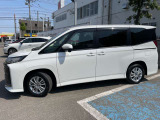 ノア  1.8 ハイブリッド S-G E-Four 4WD